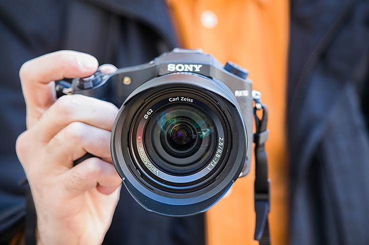 Sony RX10 (1).jpg